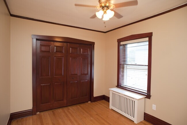 Building Photo - 1225 Wesley Ave