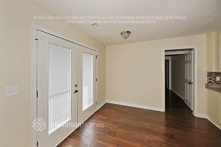 Building Photo - 380 Running Fawn Dr