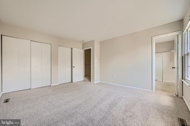 Building Photo - 15615 Plaid Dr