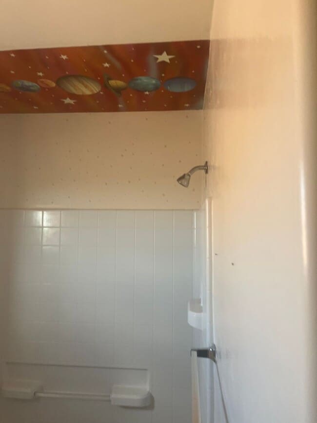 Building Photo - 8342 S Hunnic Dr