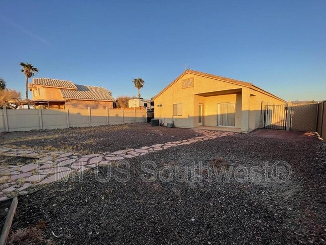 Building Photo - 4433 Via Rialto Ln