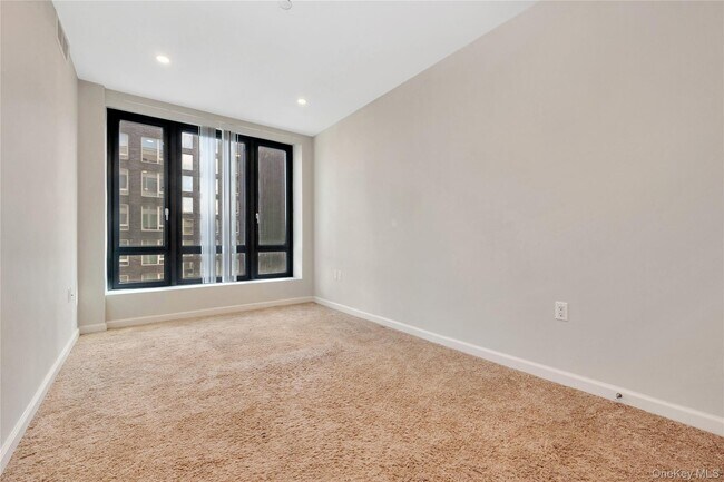 Building Photo - 148-36 89th Ave