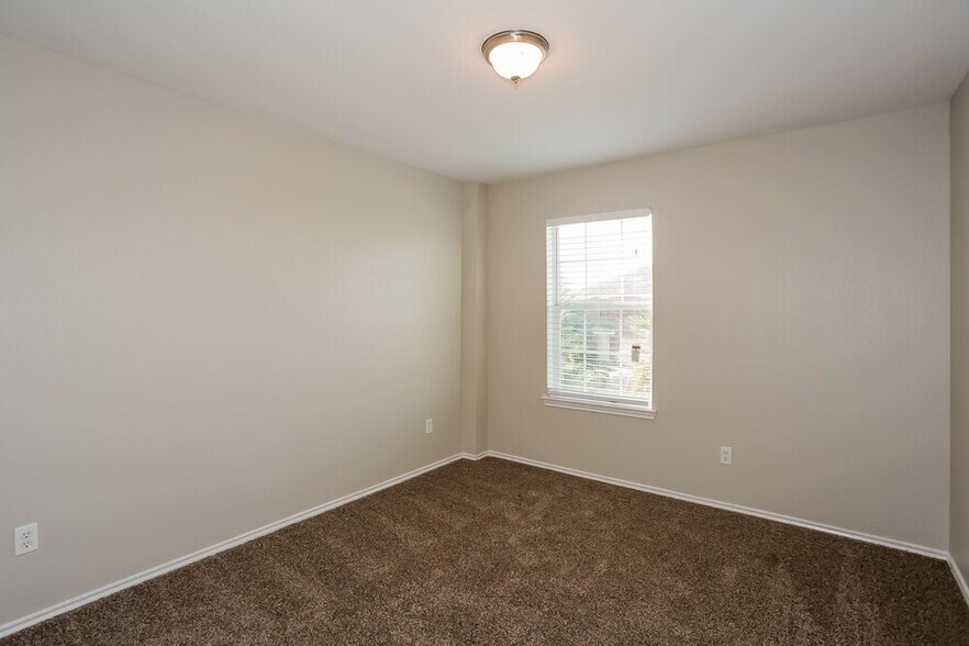 Building Photo - 20814 Trenton Valley Ln