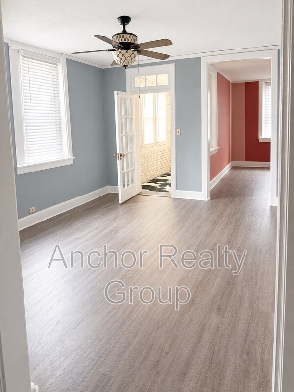 Building Photo - 1008 Westover Ave