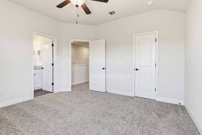 Building Photo - 6314 Melanzane Ave