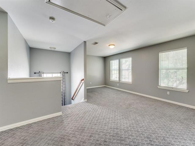 Building Photo - 6915 Tyree St