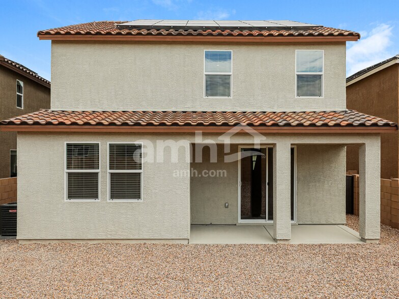Building Photo - 6468 E Paseo Baranda