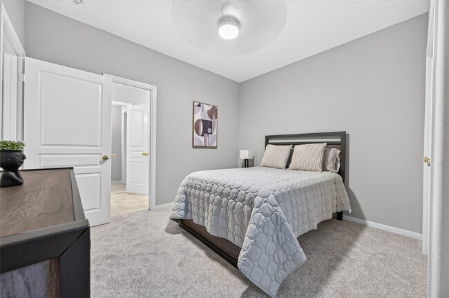 Building Photo - 27 E Shale Creek Cir