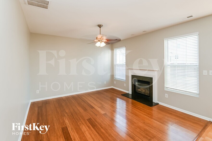 Building Photo - 3121 Crisp Wood Ln