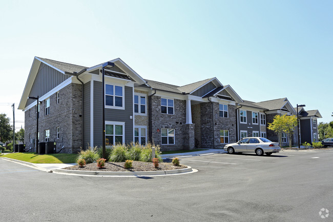 Building Photo - Carolina Oaks Village Apartments