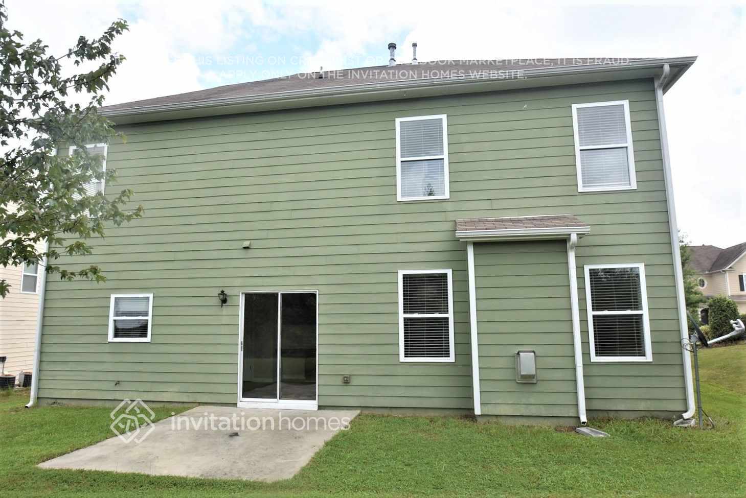 Building Photo - 7376 Blue Jay Way