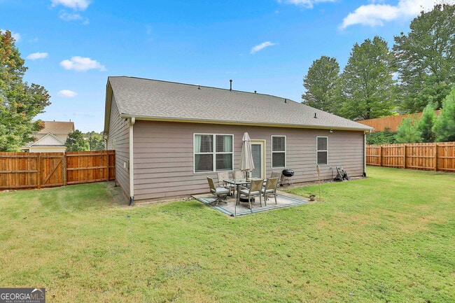 Building Photo - 205 Inverness Ave