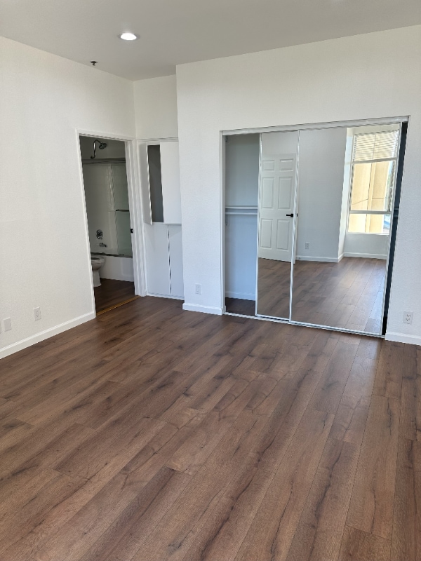 Building Photo - 19350 Sherman Way