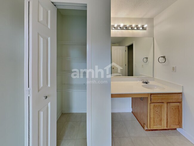 Building Photo - 8 War Admiral Way