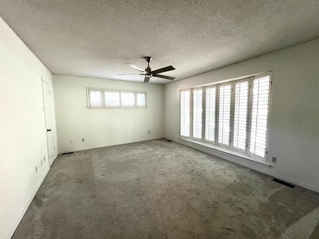 Building Photo - 8162 San Leandro Dr