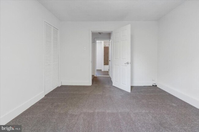 Building Photo - Enchanting Fells Point SFH 2bd/1.5ba w/ CAC, Modern Features, W/D and more! Available now