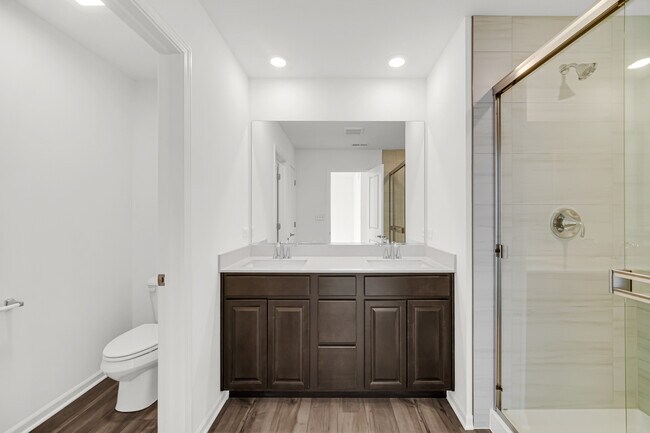 Building Photo - 25708 W Yorkshire Dr