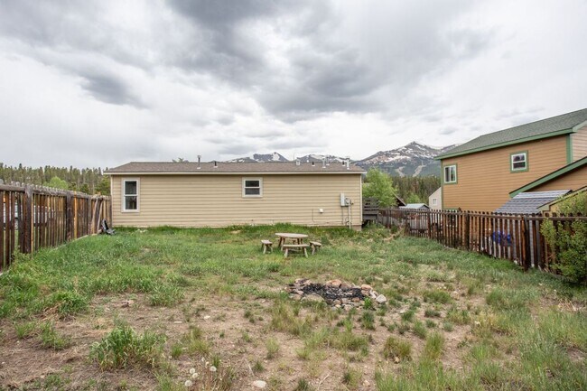 Building Photo - 3 Bedroom, 2 Bath Home in French Creek