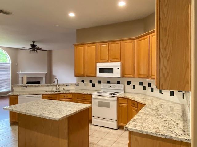 Building Photo - 3215 Worthington Dr