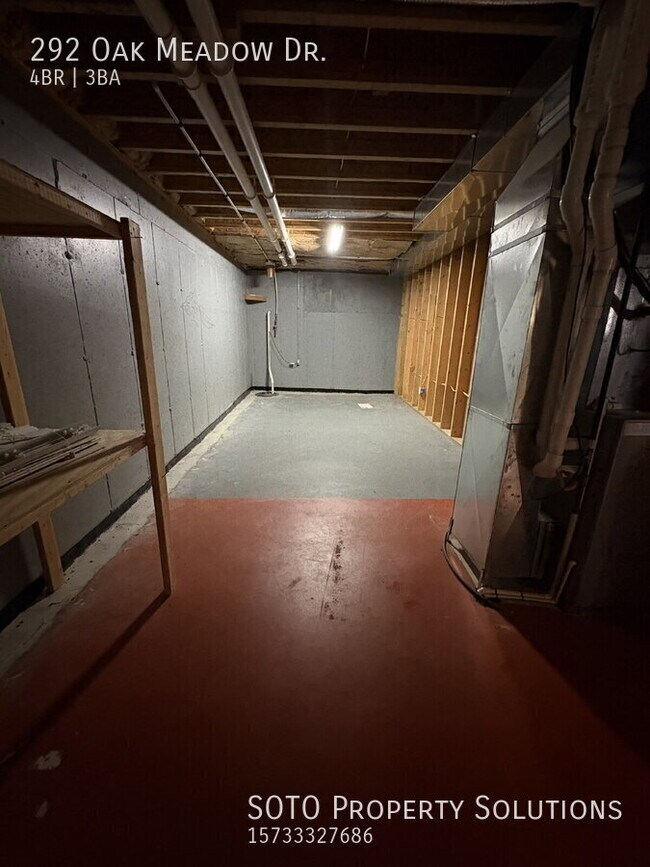 Building Photo - 292 Oak Meadow Dr