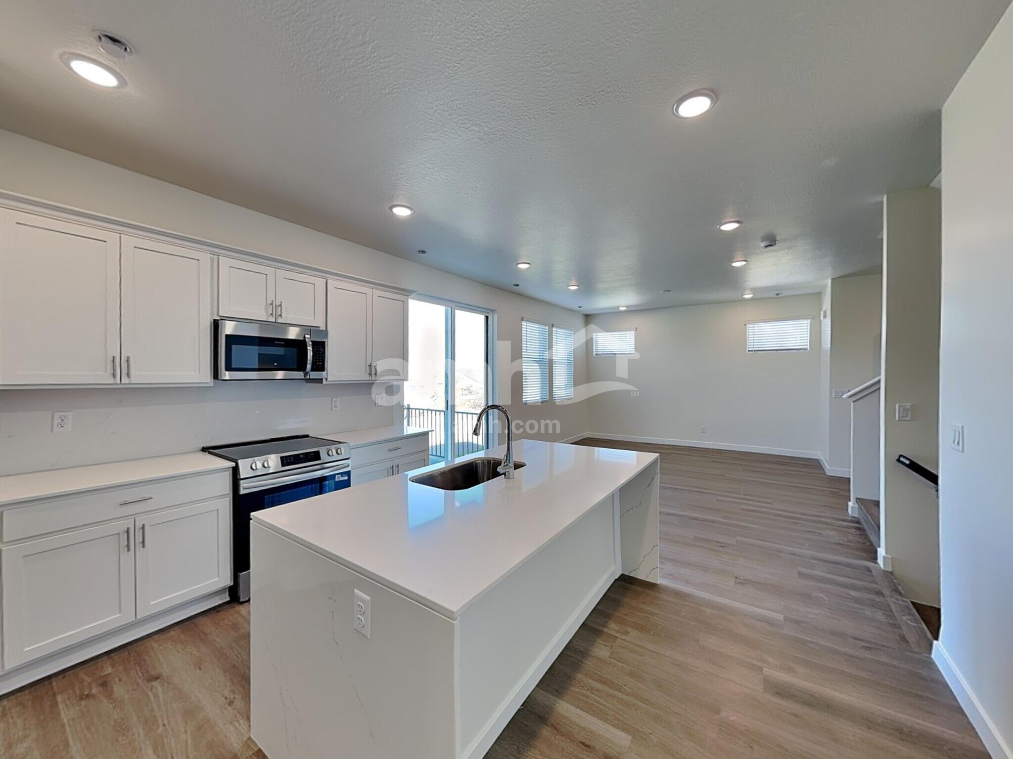 Building Photo - 4672 W Ore Strm Rd