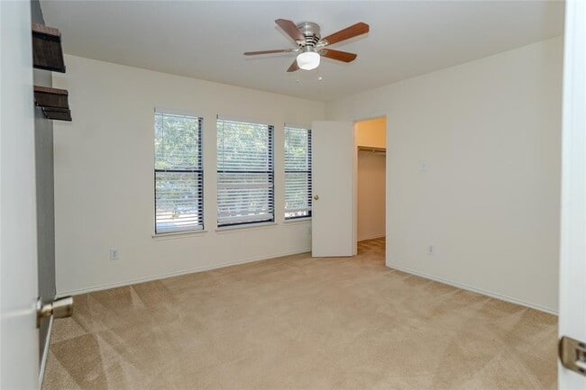 Building Photo - 1806 Ruthie Run