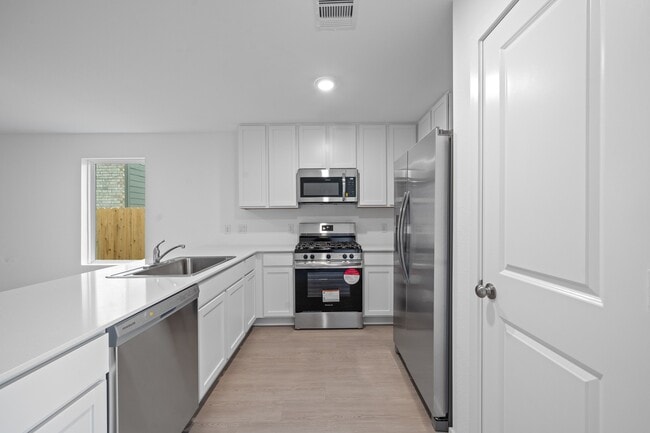 Building Photo - 26811 Vanilla Pearls Ln