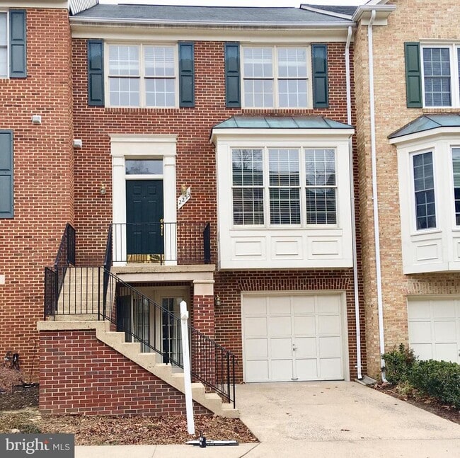 Building Photo - 2253 Journet Dr