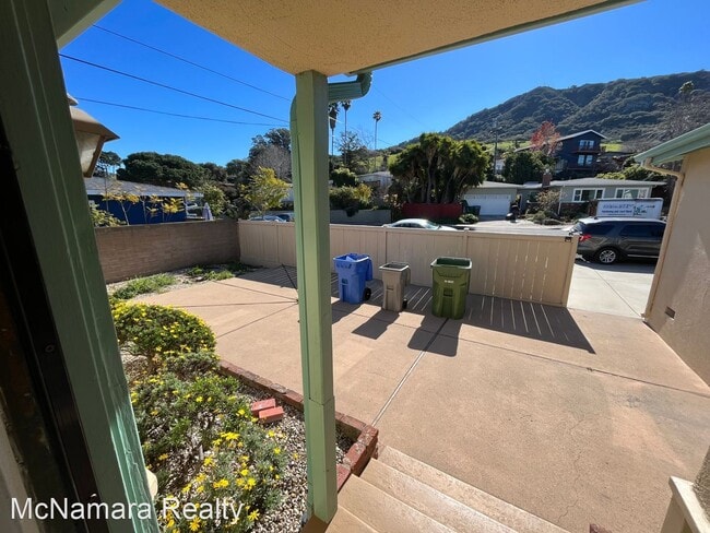 Building Photo - 3 br, 2 bath House - 282 Luneta Drive