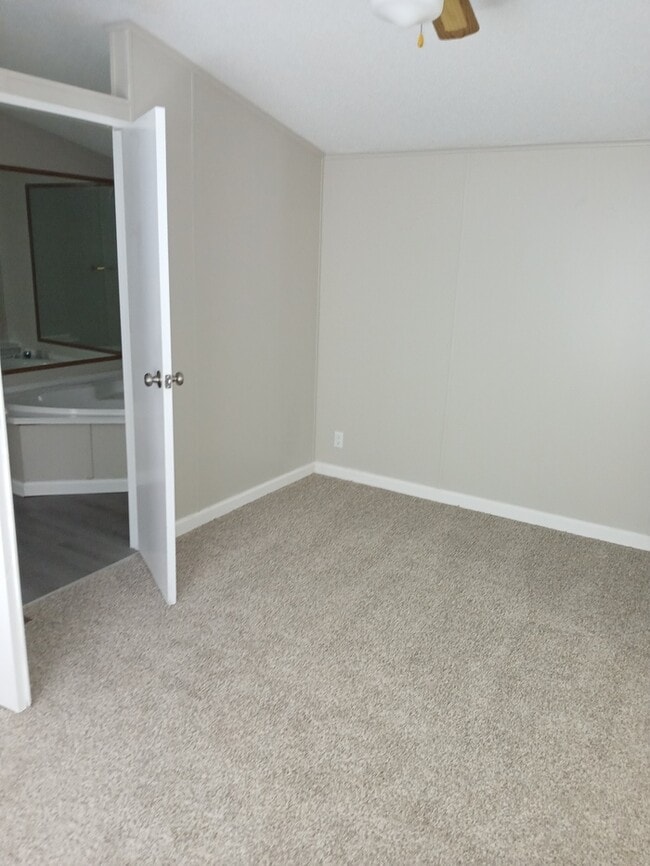 Building Photo - Home for Sale