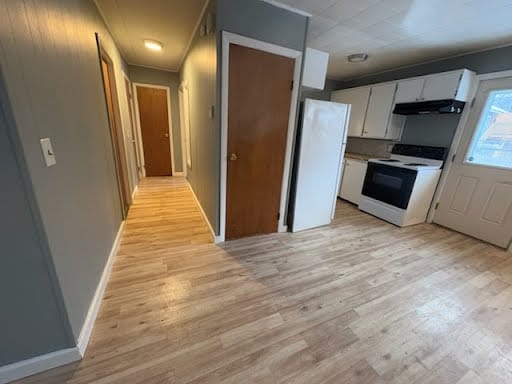 Building Photo - 40 Adirondack View