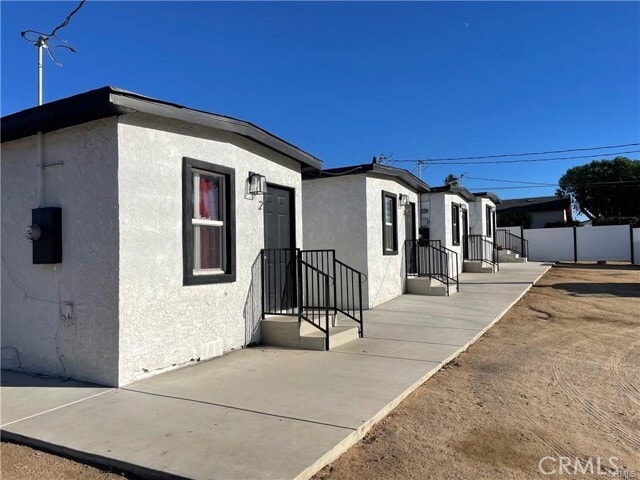 Building Photo - 10098 Campbell Ave