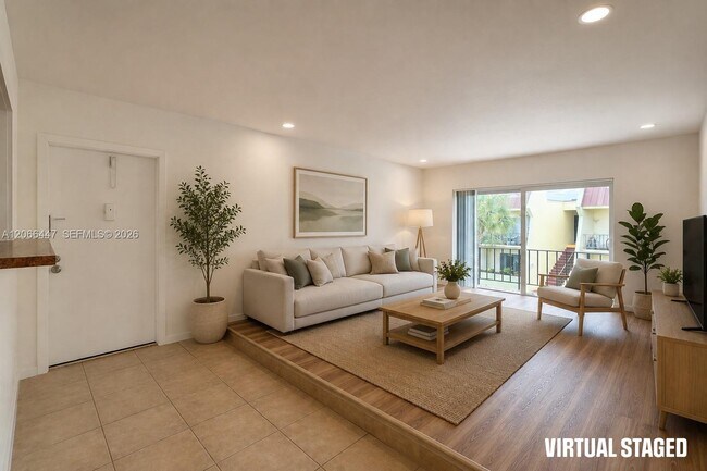 Building Photo - 13898 SW 90th Ave