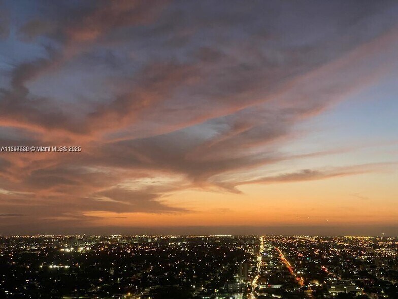 Building Photo - 88 SW 7th St