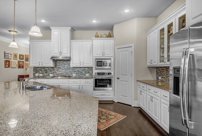 Building Photo - 2603 Hailes Ct