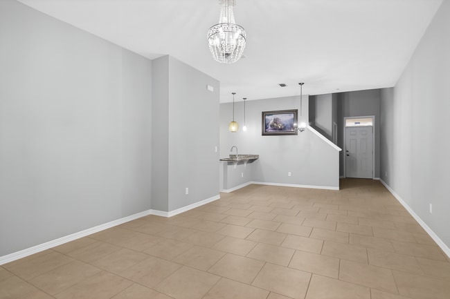 Building Photo - 17523 Promenade Dr