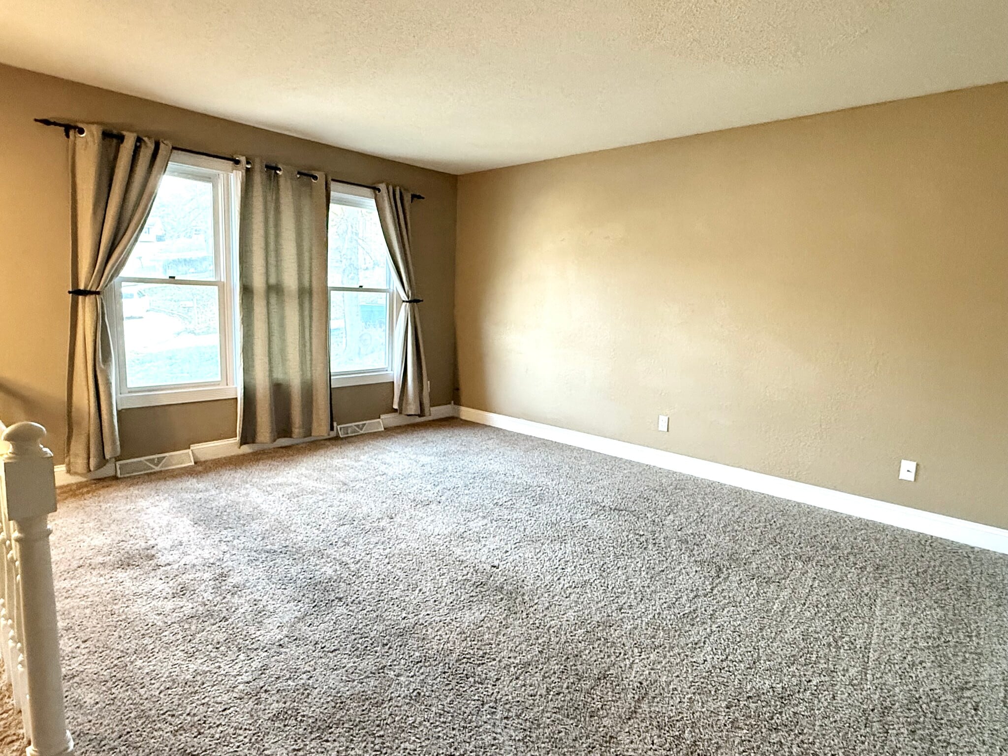 Building Photo - 2317 Independence Ct