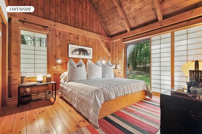 Building Photo - 15 Bull Path Cl