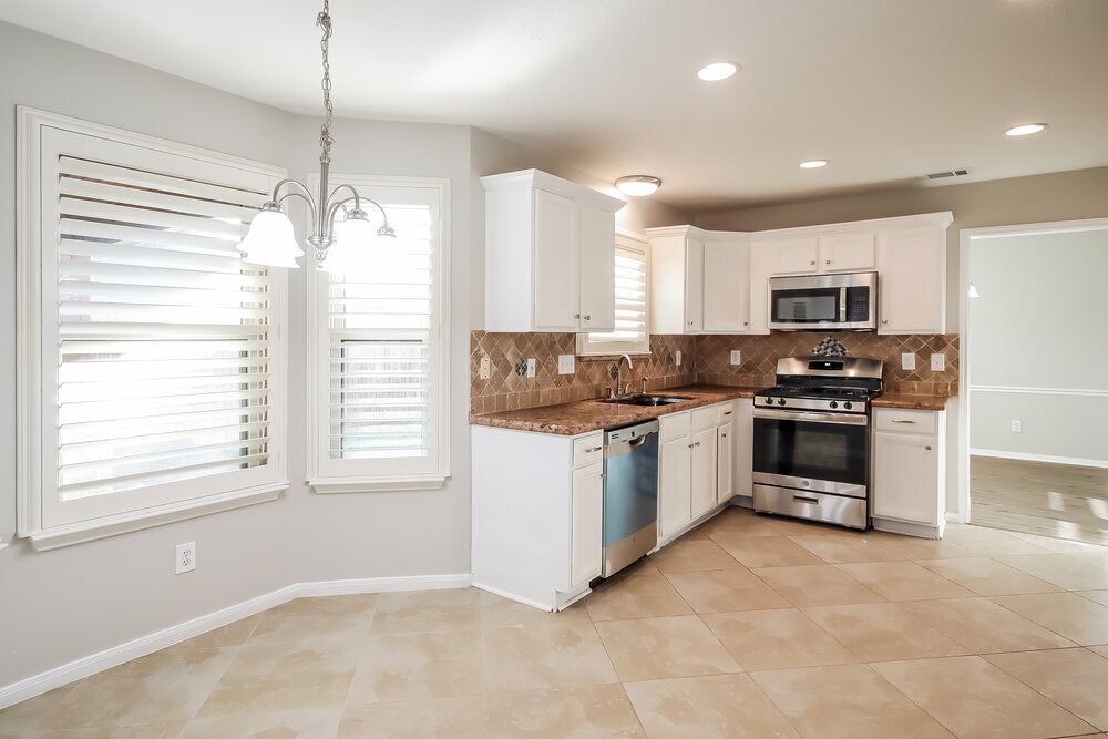 Building Photo - 19610 Plymouth Ridge Ln