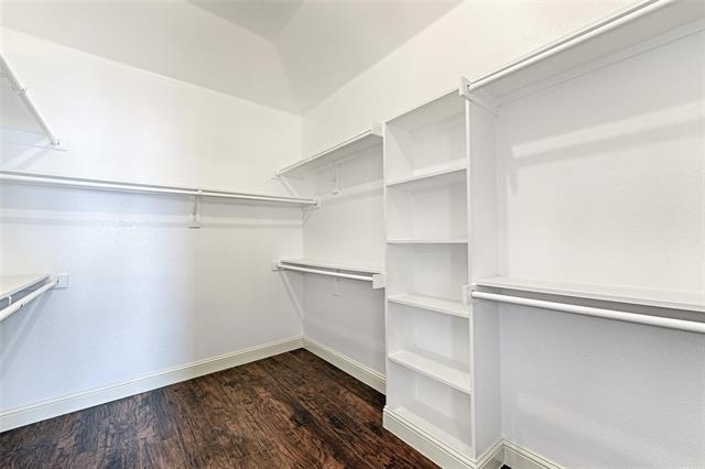 Building Photo - 1624 Summerfield Dr