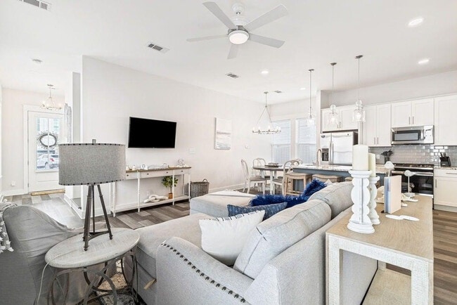 Building Photo - 24 Beach View Dr