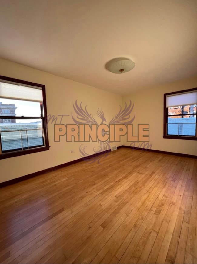 Building Photo - 403-405 1/2 W Granite