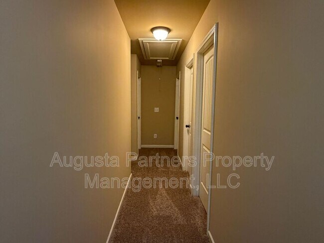 Building Photo - 3012 Burgess St