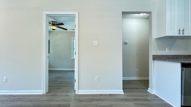 Building Photo - 2503 Gosnold Ave