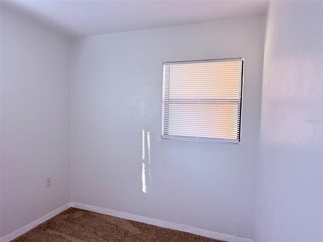 Building Photo - 1544 77th Ave N