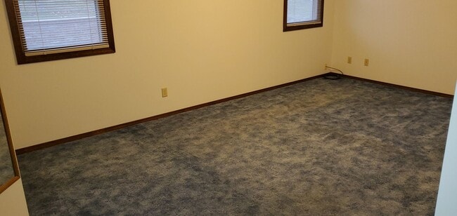 Building Photo - 3 bd, 2 ba E Columbia, Sunrise Estates, ne...