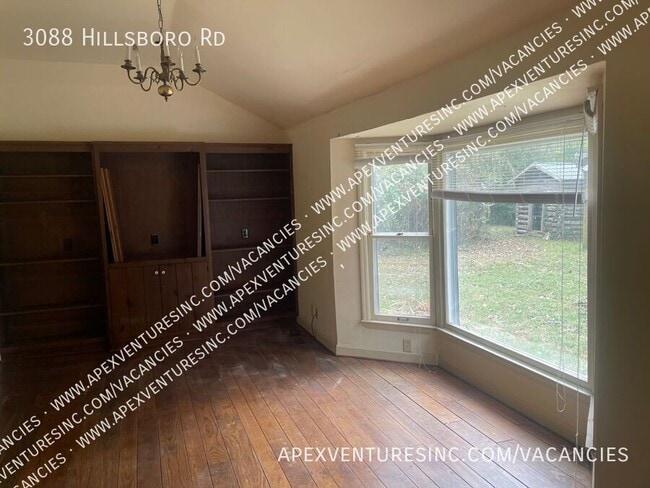 Building Photo - 3088 Hillsboro Rd