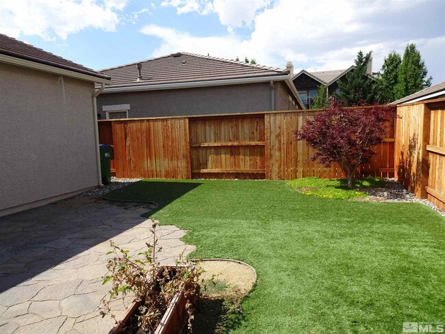 Building Photo - 494 Merganser Ln