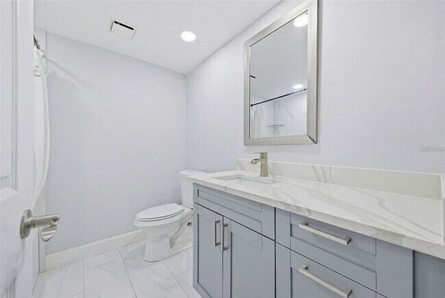 Building Photo - 4141 Bayshore Blvd