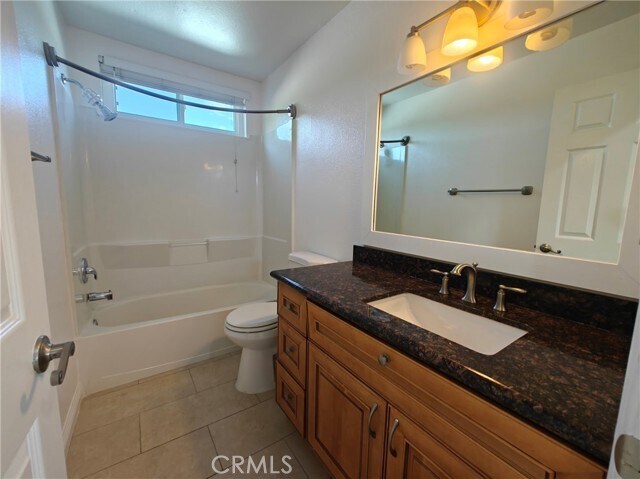 Building Photo - 25831 Chapel Hill Dr